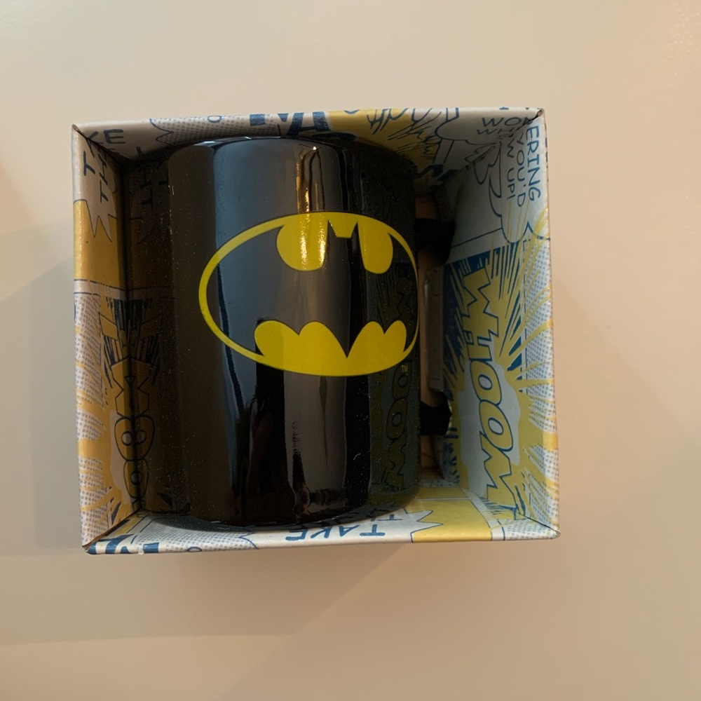 NEW IN BOX DC Comics Originals Batman mug 12 oz
